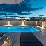 & Sea Private Pool Agia Anna Вилла *