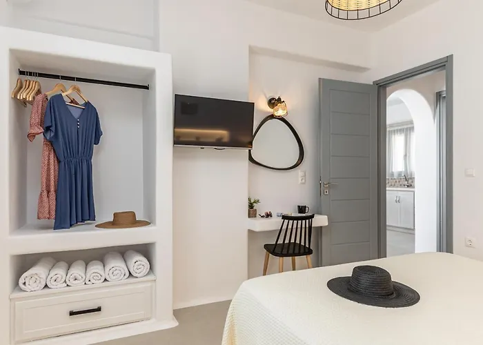 & Sea Private Pool Agia Anna